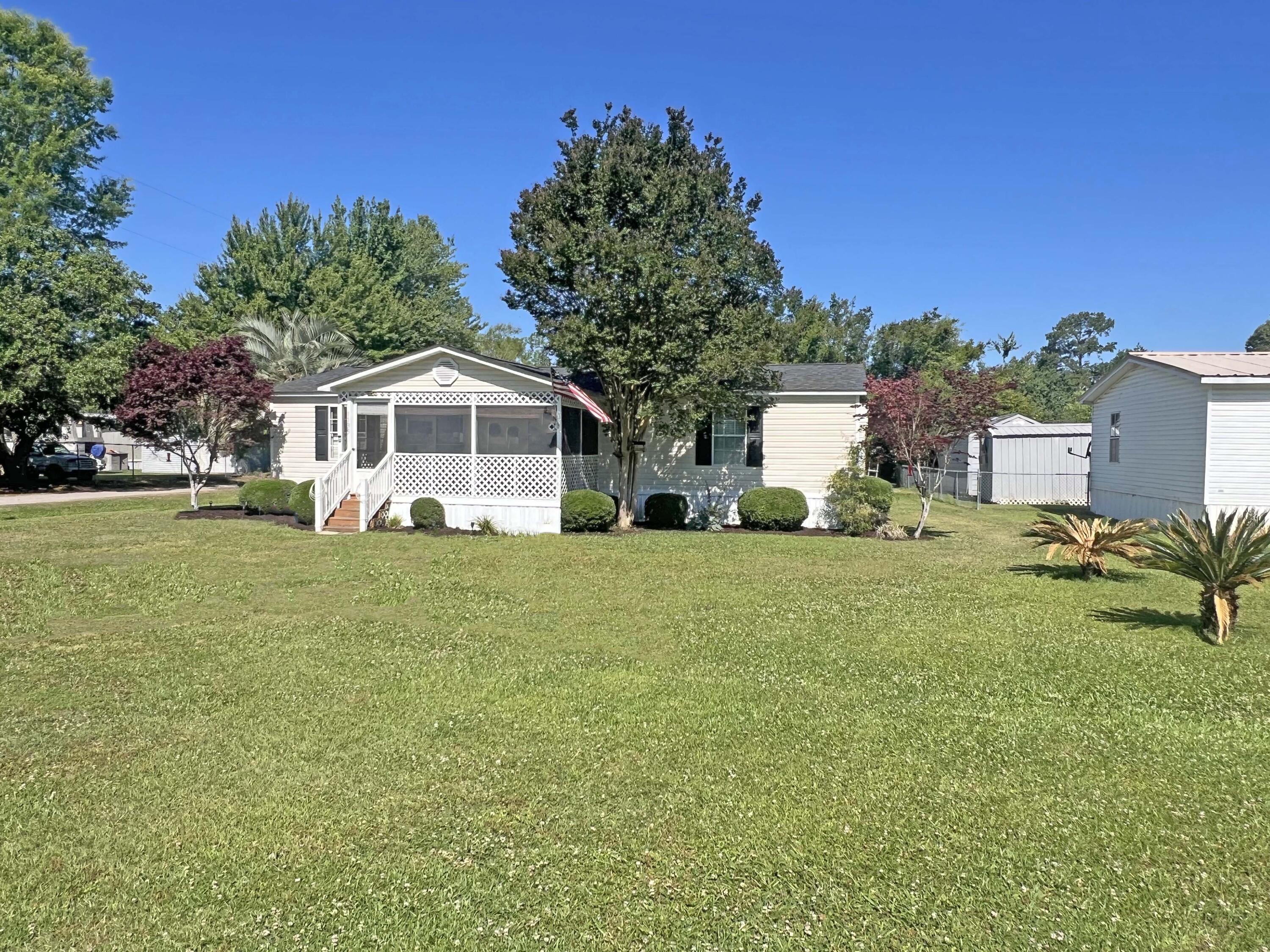 1135 Ralph Bell Road Summerton, SC 29148 - Photo 2 of 36 Front