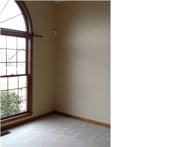 8944 Shadow Ridge Drive Newburgh, IN 47630 - Photo 4 of 31
