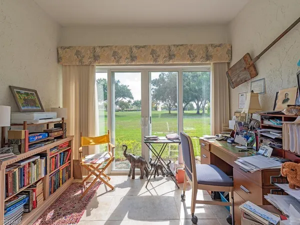 a view of a livingroom with furniture