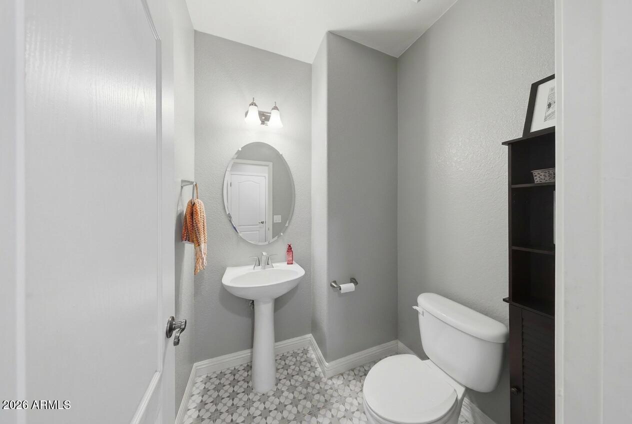 7413 South 19th Street Phoenix, AZ 85042 - Photo 15 of 31