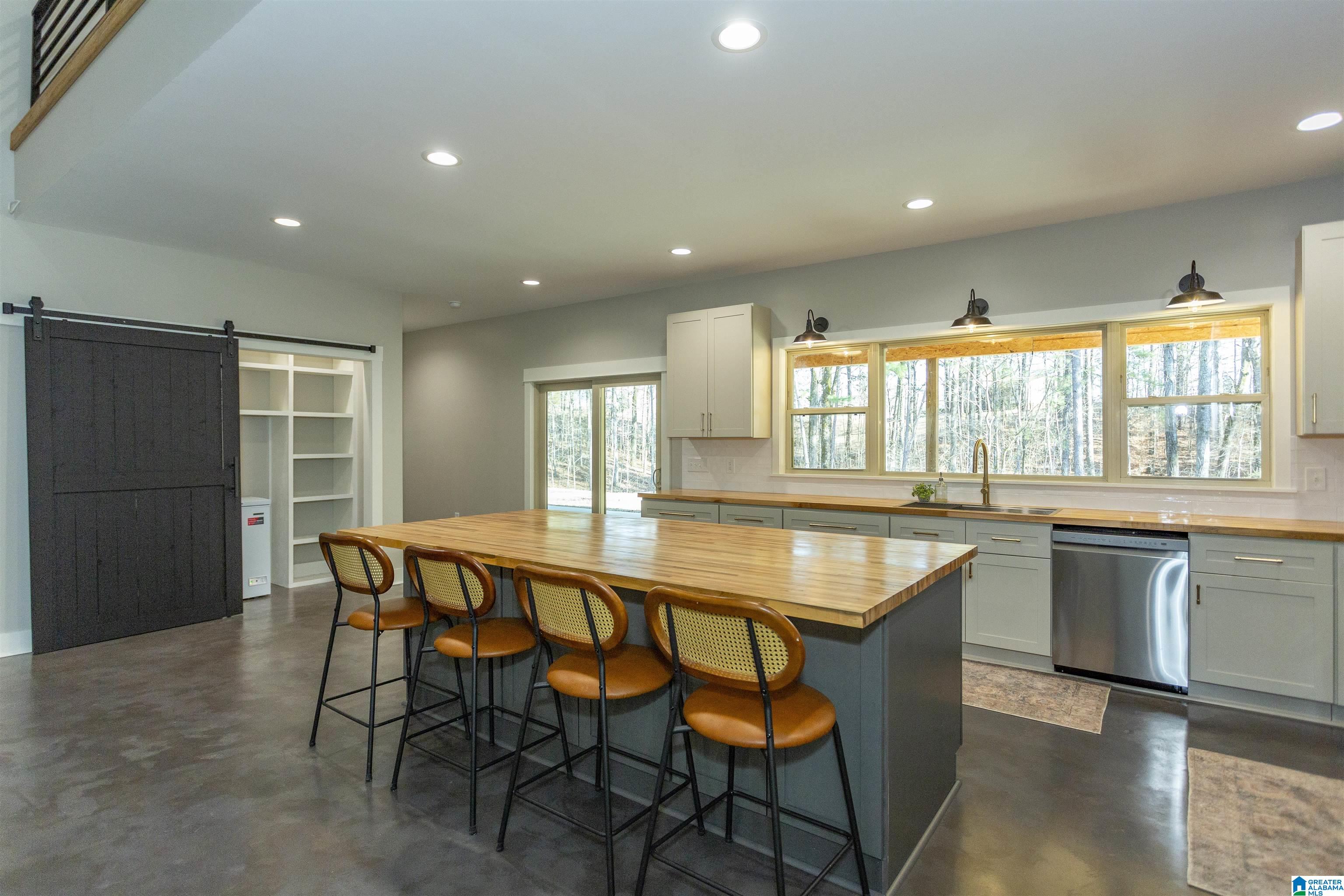 1049 Skyview Trail Trafford, AL 35172 - Photo 9 of 65