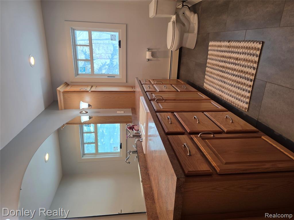 6453 Mack Road Howell, MI 48855 - Photo 26 of 46 Gallery Image 26