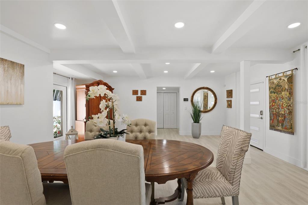 25 Sandpiper Road Tampa, FL 33609 - Photo 24 of 82