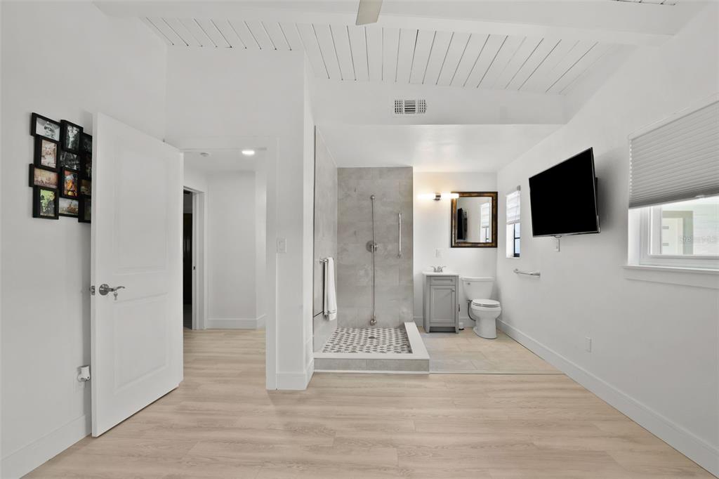 25 Sandpiper Road Tampa, FL 33609 - Photo 42 of 82