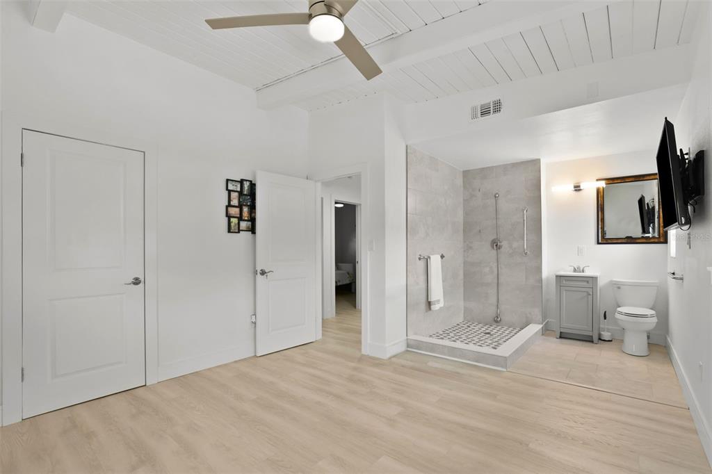 25 Sandpiper Road Tampa, FL 33609 - Photo 43 of 82