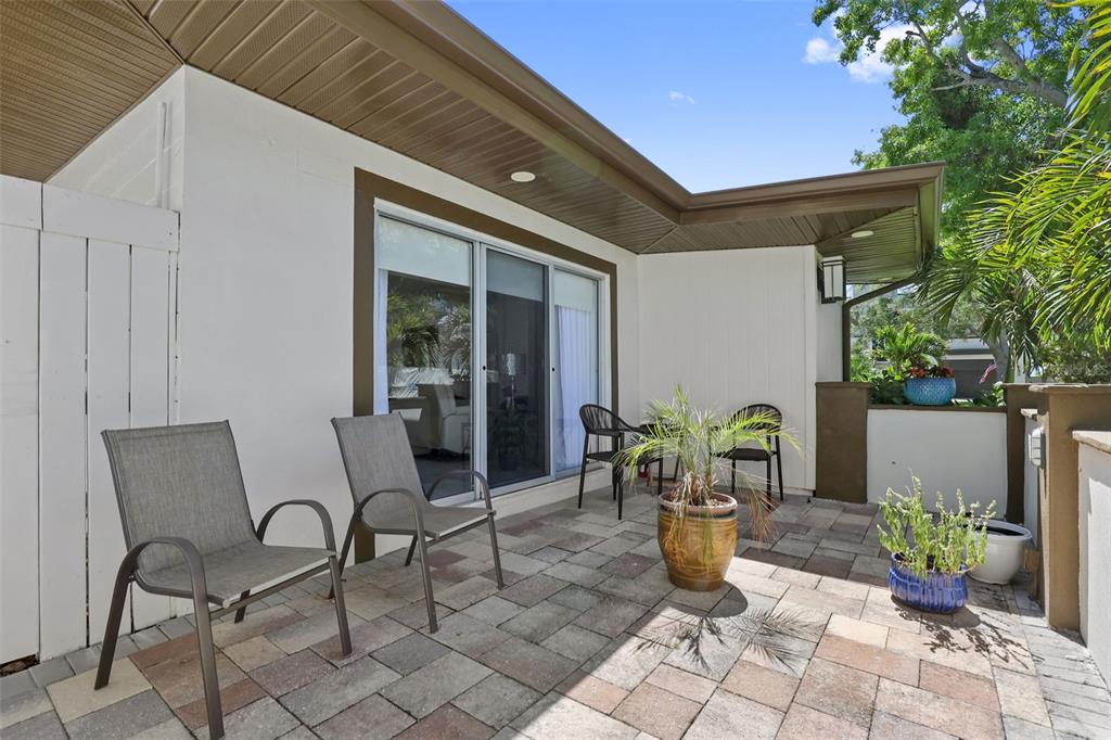 25 Sandpiper Road Tampa, FL 33609 - Photo 47 of 82