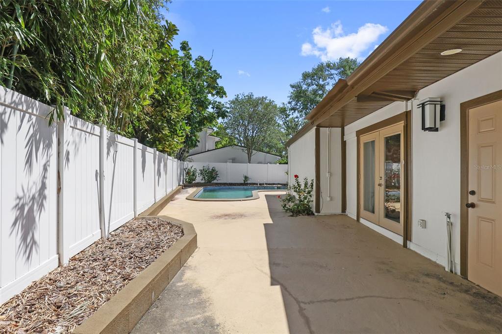 25 Sandpiper Road Tampa, FL 33609 - Photo 50 of 82