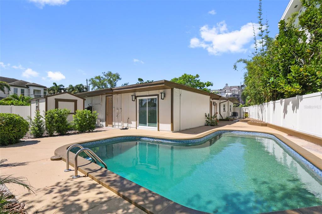 25 Sandpiper Road Tampa, FL 33609 - Photo 53 of 82