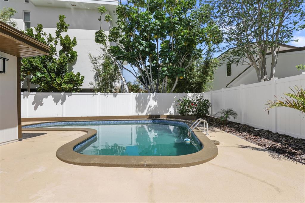 25 Sandpiper Road Tampa, FL 33609 - Photo 54 of 82