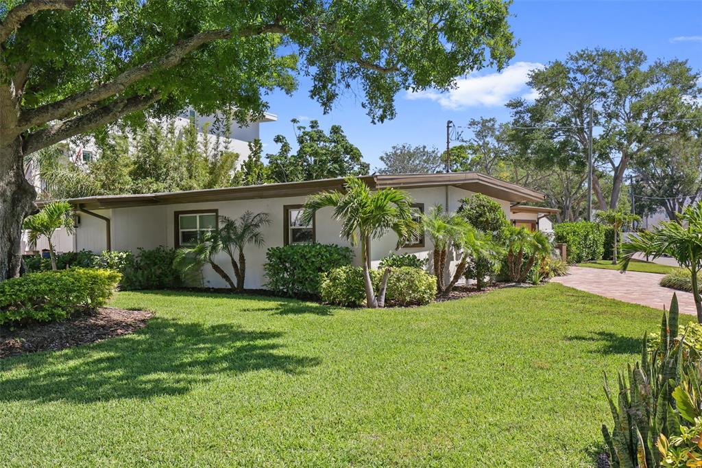 25 Sandpiper Road Tampa, FL 33609 - Photo 62 of 82