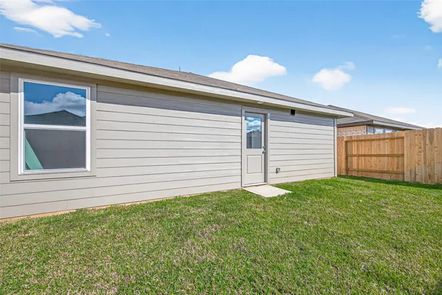 $2,000 | 26923 Dalmatian Bellflower Drive, Katy, TX 77493