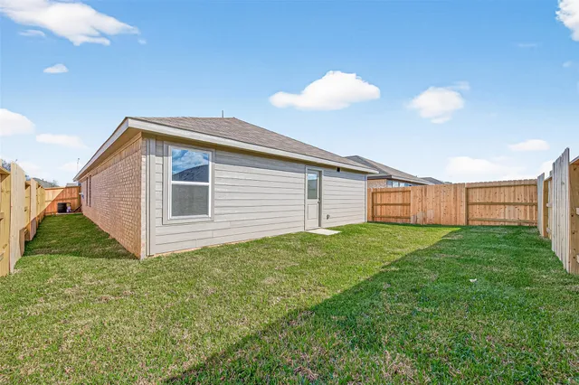$2,000 | 26923 Dalmatian Bellflower Drive, Katy, TX 77493