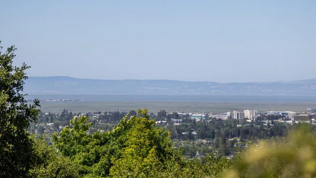 $4,497,000 | 170 Hardwick Road, Woodside, CA 94062