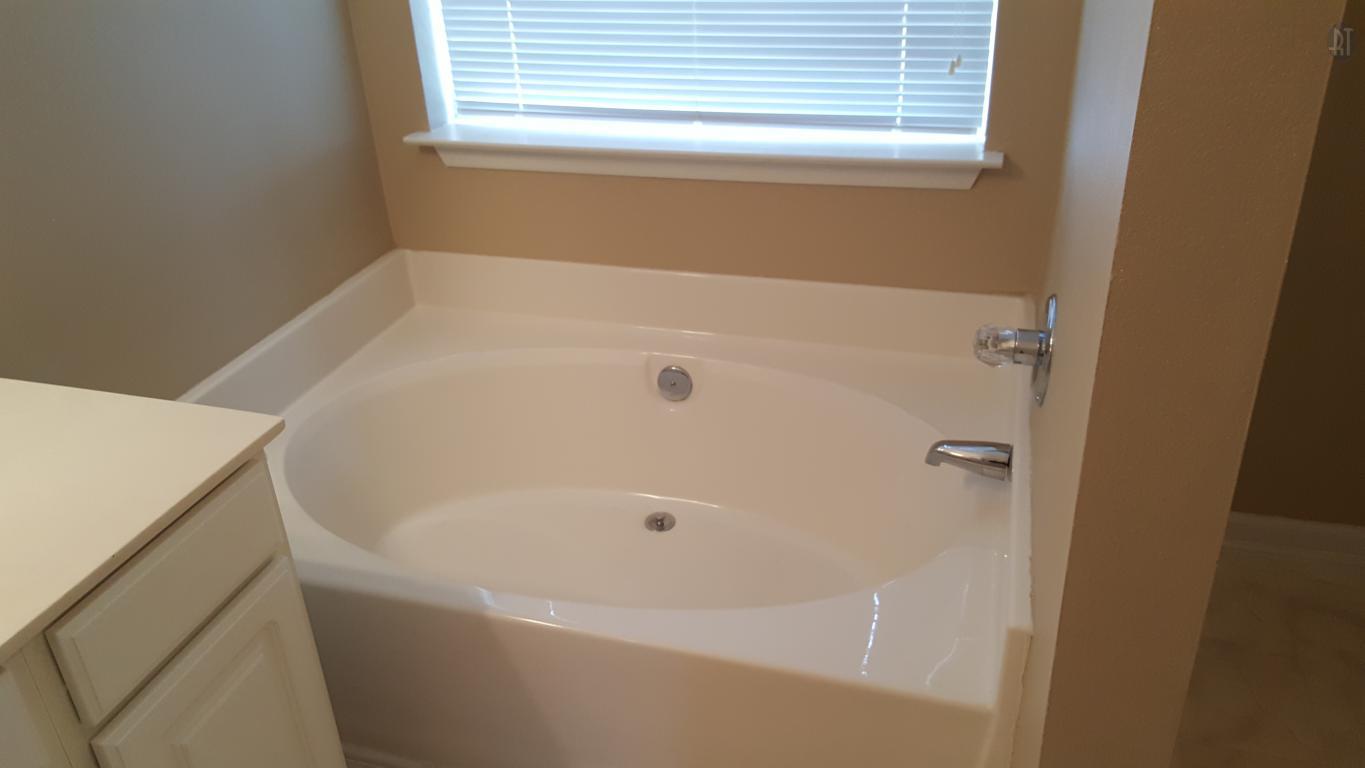 117 La View Road Hendersonville, TN 37075 - Photo 5 of 7 Gallery Image 5