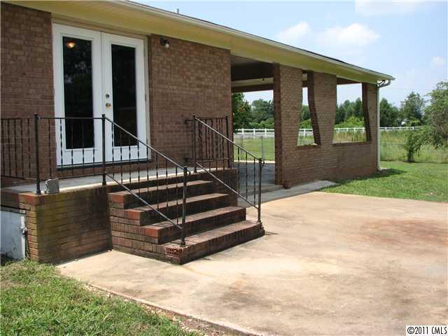 16645 Dooley Road Cleveland, NC 27013 - Photo 9 of 12