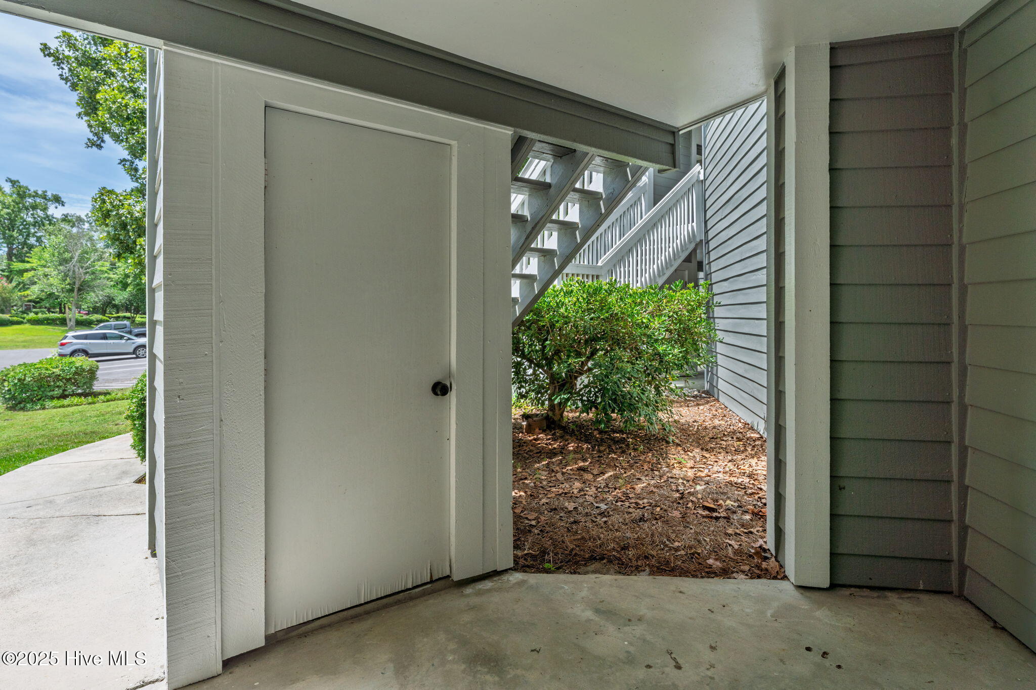 732 Azalea Drive, Unit 413 Hampstead, NC 28443 - Photo 4 of 52