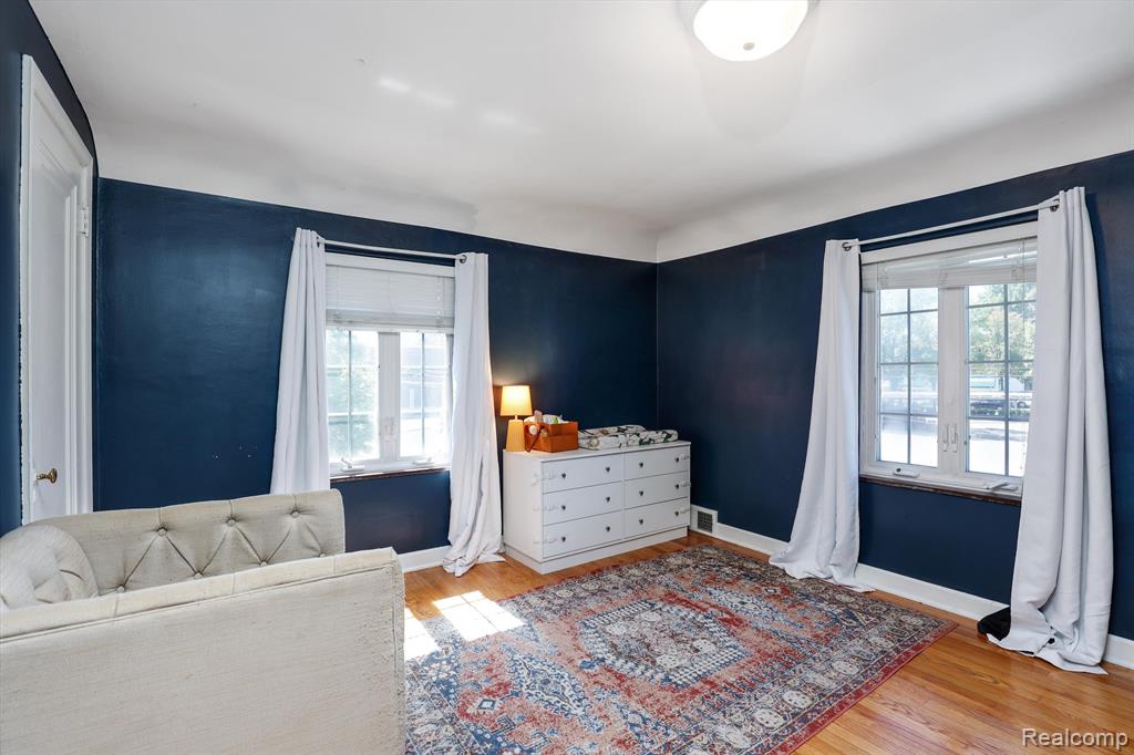 479 Cloverly Road Grosse Pointe Farms, MI 48236 - Photo 20 of 30