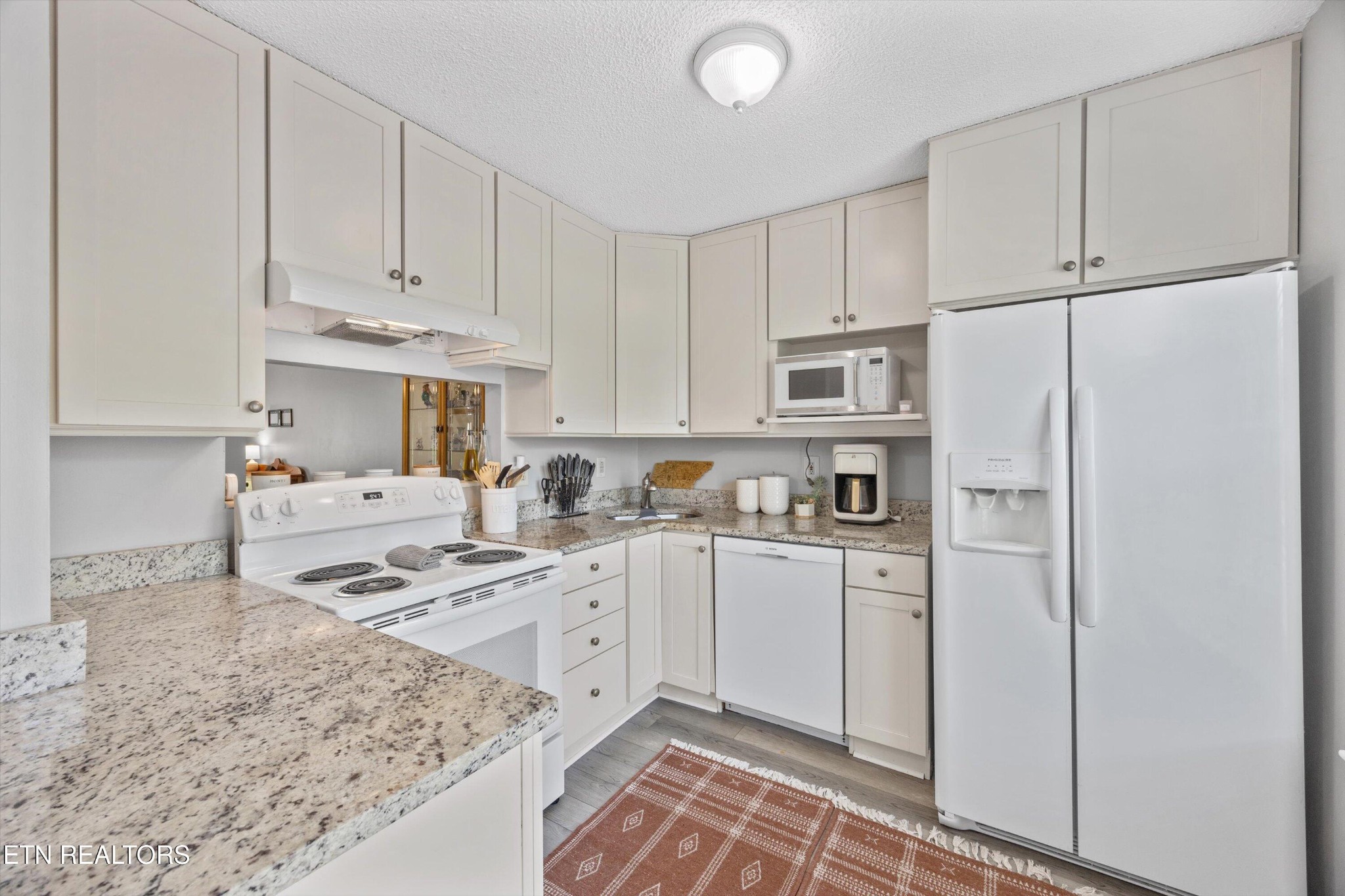 613 Vose Road, Unit B Alcoa, TN 37701 - Photo 4 of 25 Gallery Image 4