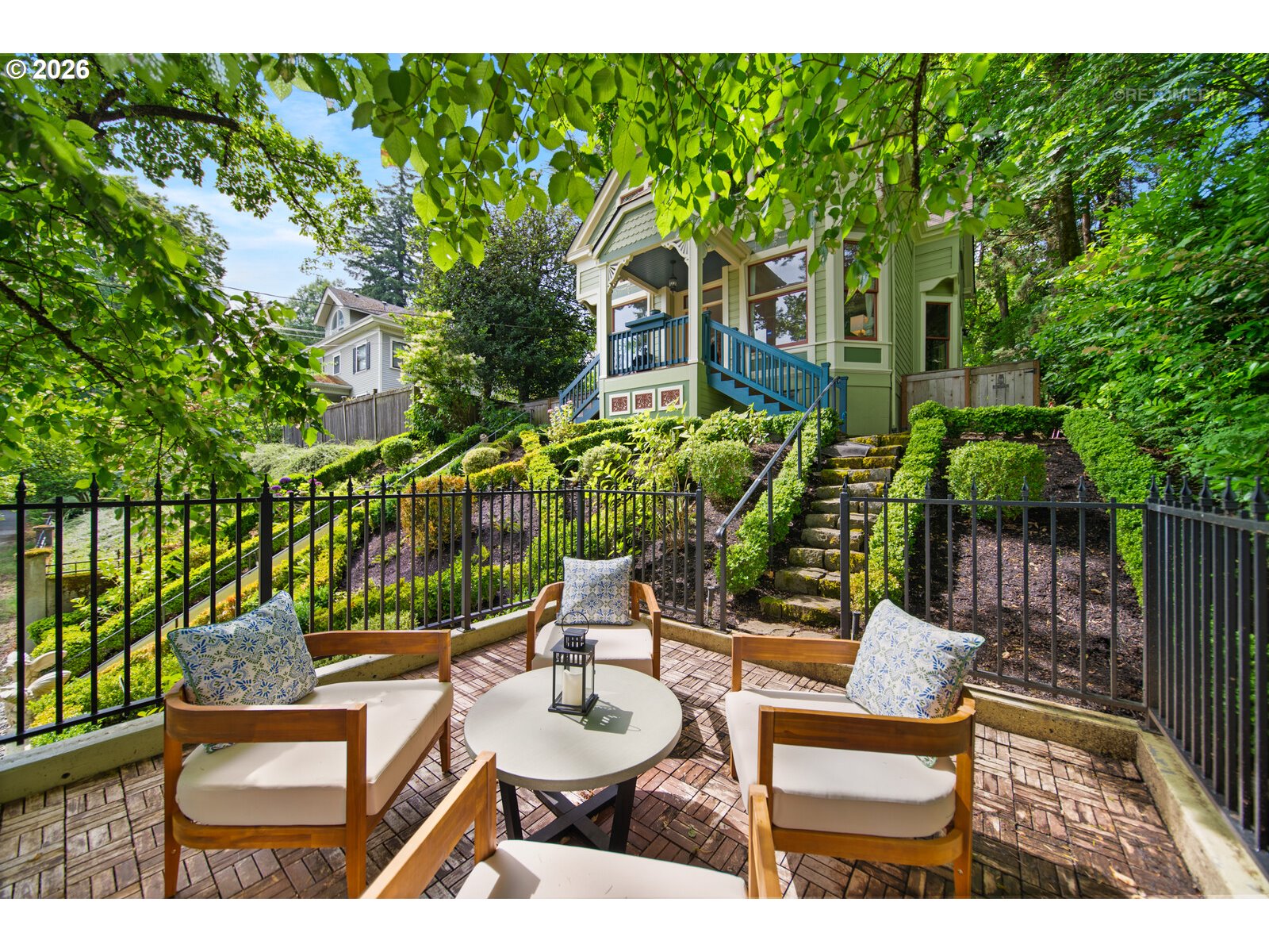 2104 Southwest Spring Street Portland, OR 97201 - Photo 2 of 45