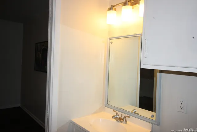 $1,245 | 536 Southtrail Drive, San Antonio, TX 78216