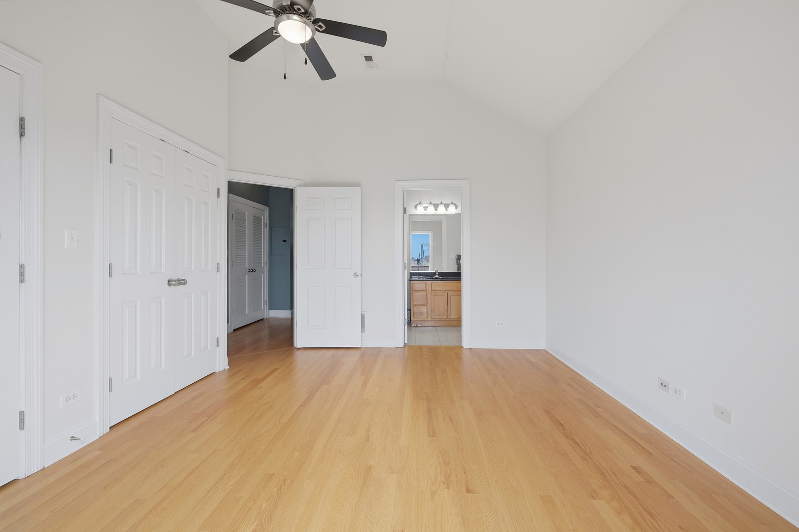 7513 West Irving Park Road, Unit 3 Chicago, IL 60634 - Photo 11 of 24