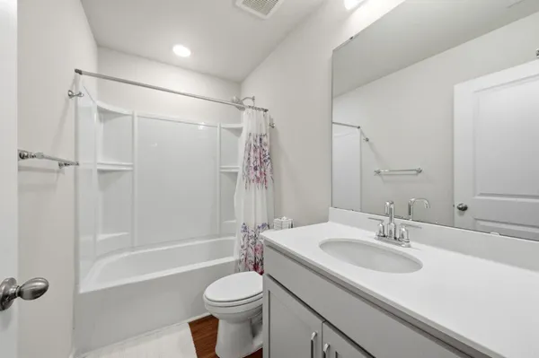 $3,000 | 301 Lanyard Street, Johns Island, SC 29455