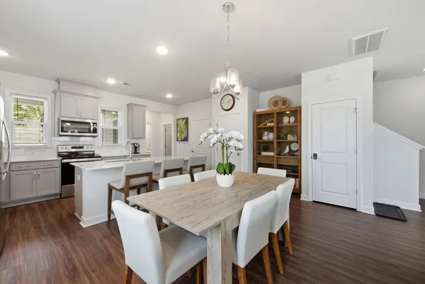 $3,000 | 301 Lanyard Street, Johns Island, SC 29455