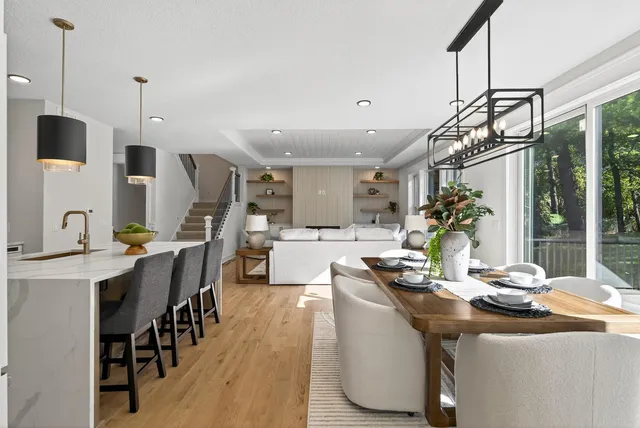 $1,595,000 | 14329 Prince Place, Minnetonka, MN 55345