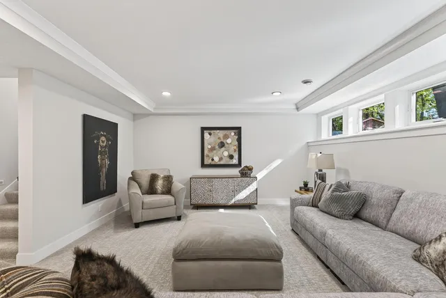 $1,595,000 | 14329 Prince Place, Minnetonka, MN 55345