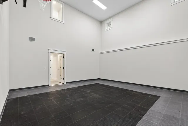 $1,595,000 | 14329 Prince Place, Minnetonka, MN 55345