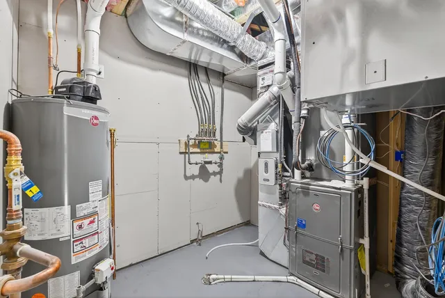 $1,595,000 | 14329 Prince Place, Minnetonka, MN 55345