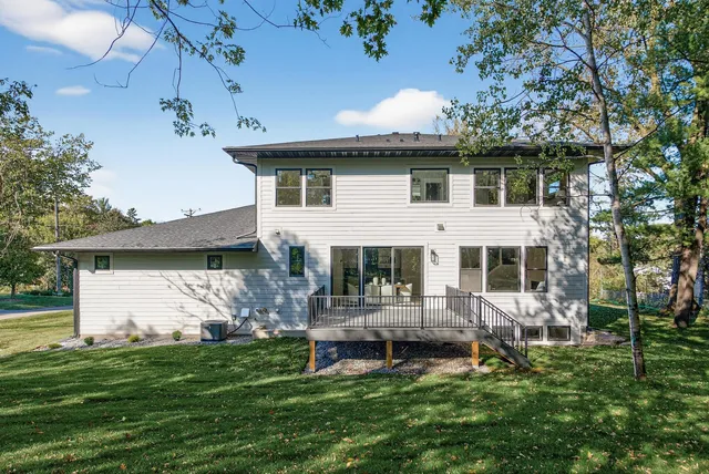 $1,595,000 | 14329 Prince Place, Minnetonka, MN 55345