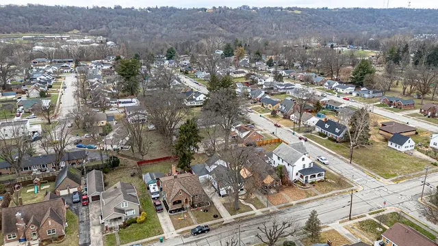 $359,900 | 637 Ludlow Street, Lawrenceburg, IN 47025