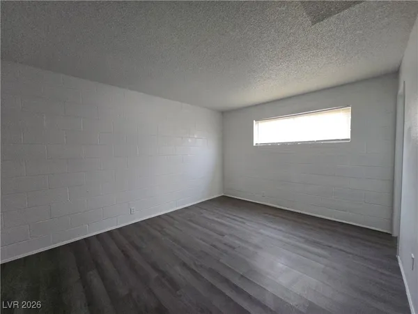 $950 | 2937 Stewart Avenue, Unit 1, Las Vegas, NV 89101