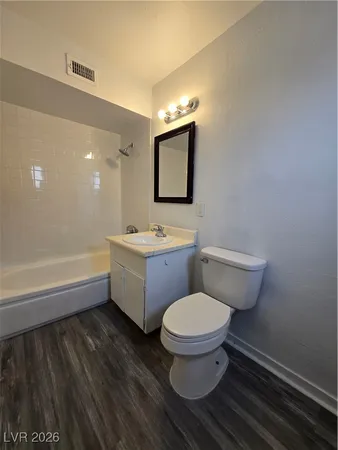 $950 | 2937 Stewart Avenue, Unit 1, Las Vegas, NV 89101