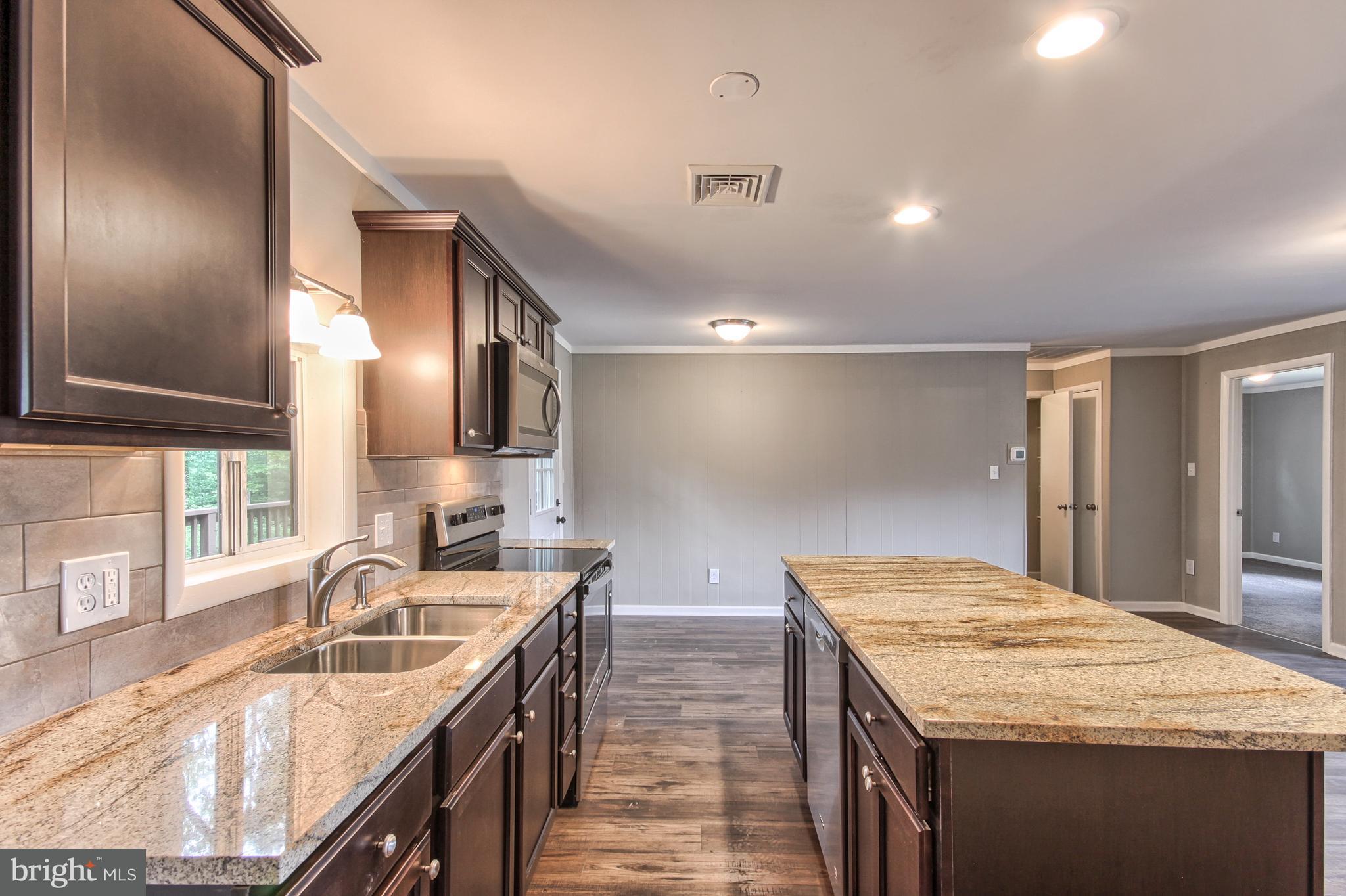 96 Rocky Road Biglerville, PA 17307 - Photo 4 of 31 Gallery Image 4