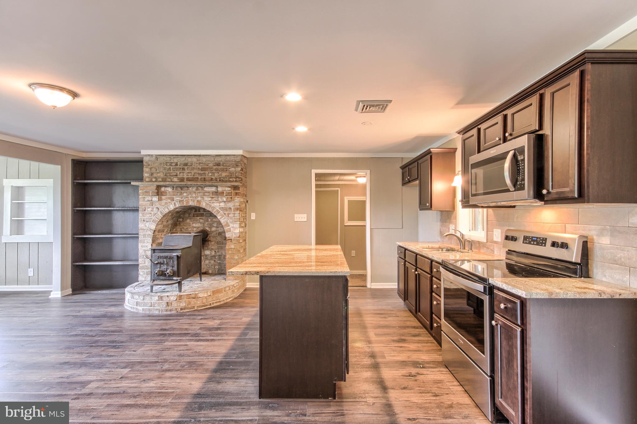 96 Rocky Road Biglerville, PA 17307 - Photo 5 of 31 Gallery Image 5
