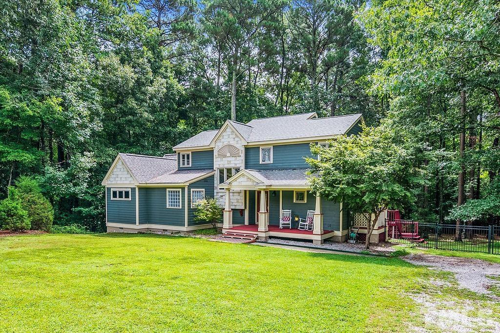4729 Shilling Court Raleigh, NC 27606 - Photo 2 of 30 Gallery Image 2