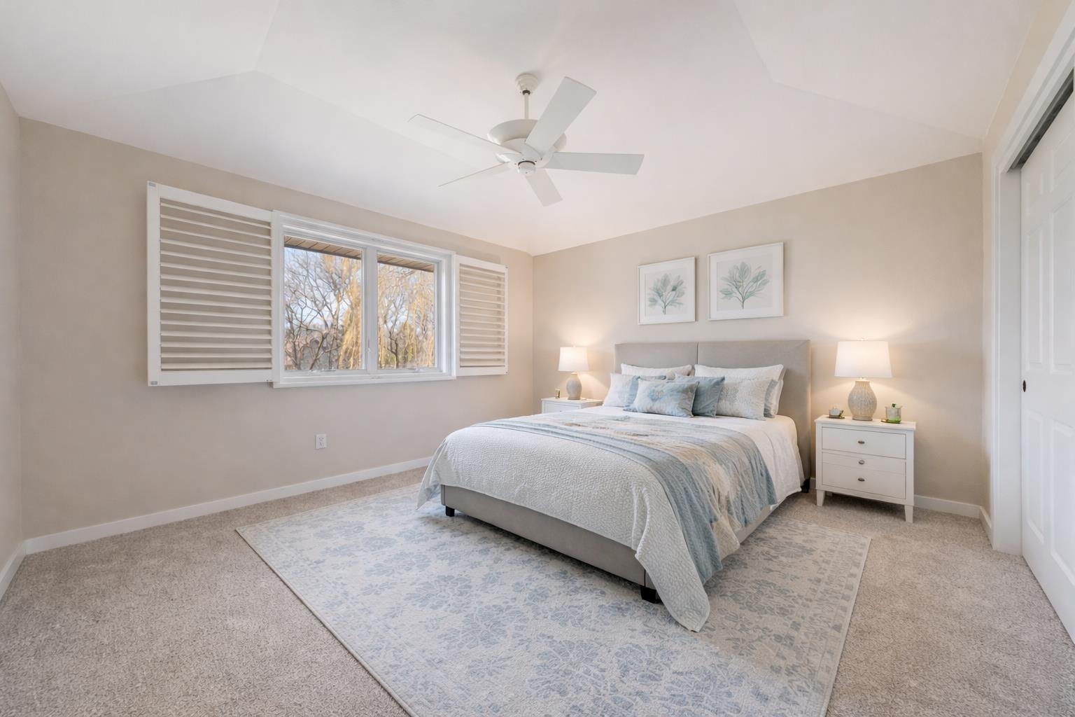 1051 South Oakwood Road Oshkosh, WI 54904 - Photo 32 of 59