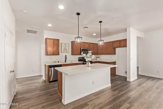 $2,500 | 17534 West Villa Chula Lane, Surprise, AZ 85387