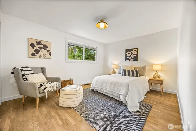 $1,550,000 | 6225 122nd Avenue Southeast, Bellevue, WA 98006