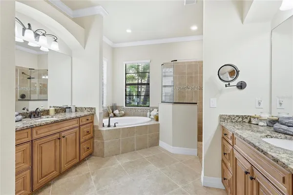 $685,000 | 20233 Cristoforo Place, Venice, FL 34293