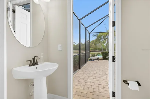$685,000 | 20233 Cristoforo Place, Venice, FL 34293