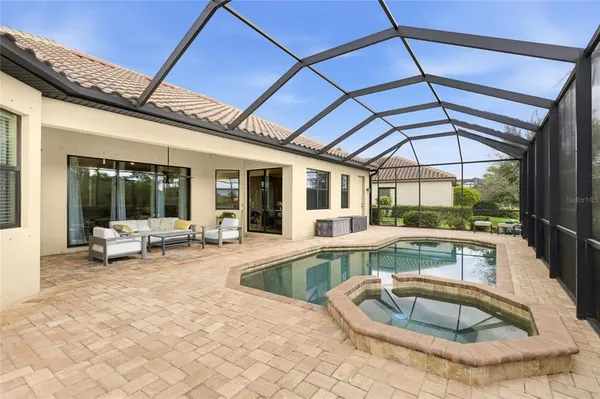 $685,000 | 20233 Cristoforo Place, Venice, FL 34293