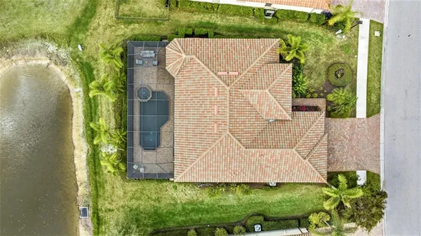 $685,000 | 20233 Cristoforo Place, Venice, FL 34293