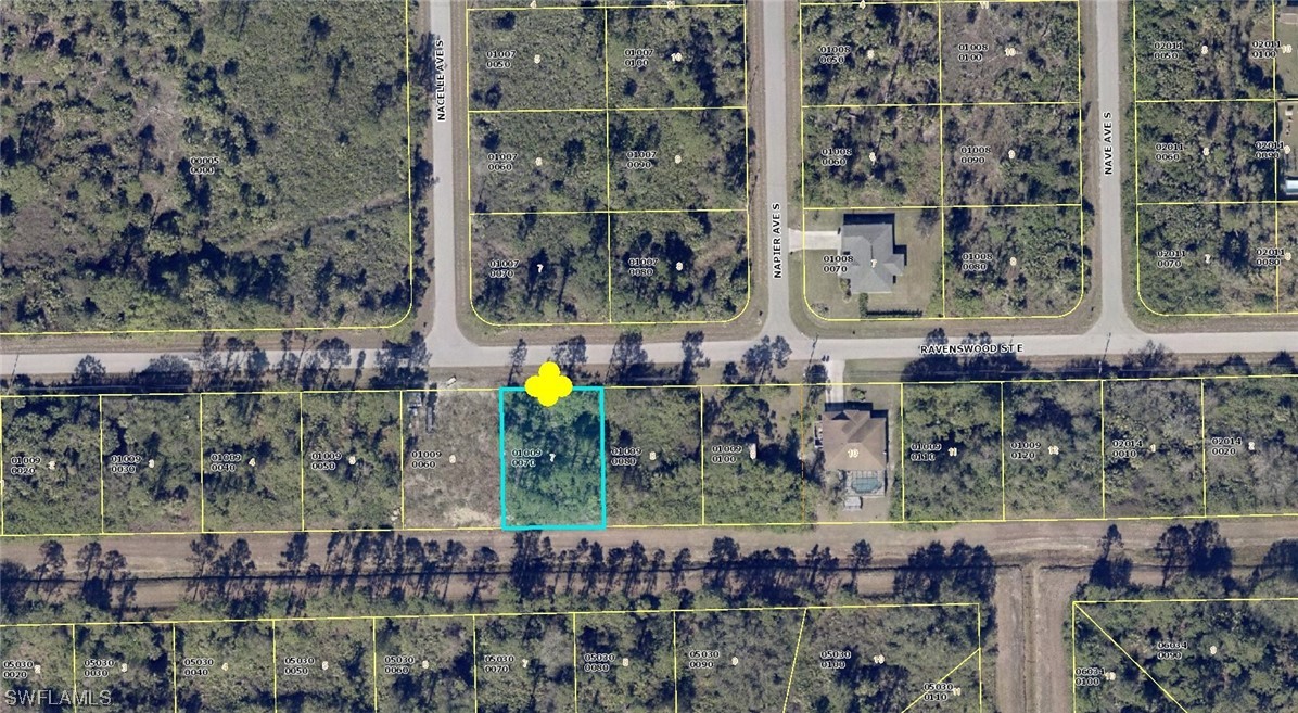 1120 Ravenswood St East  