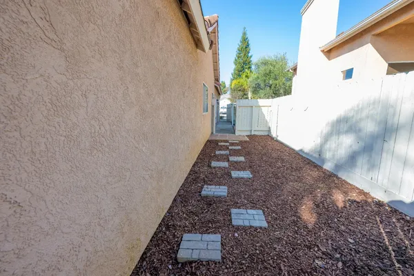 $432,000 | 2652 Morris Avenue, Clovis, CA 93611