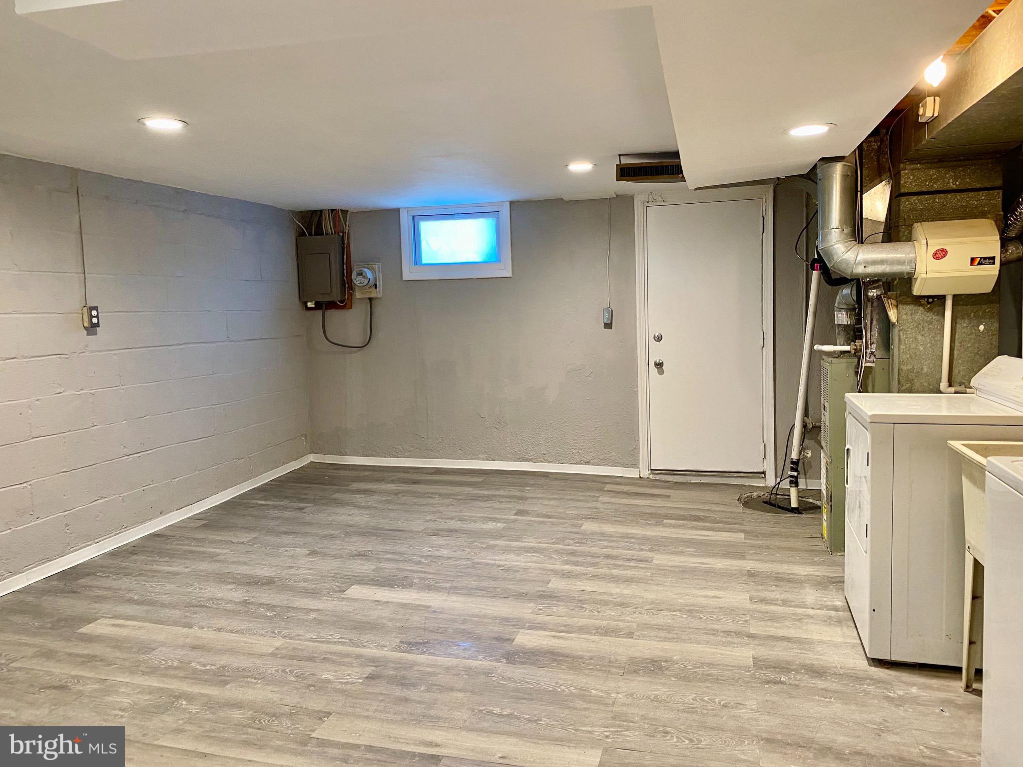 5534 Force Road Baltimore, MD 21206 - Photo 15 of 17