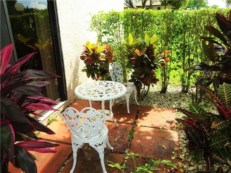 Undisclosed Address Boca Raton, FL 33433 - Photo 20 of 28 Exterior Front