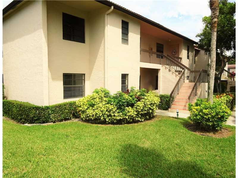 Undisclosed Address Boca Raton, FL 33433 - Photo 24 of 28 Exterior Front